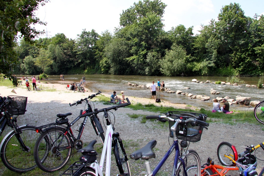 Sonniges GrünGürtelRadeln Meldung Radfahren in